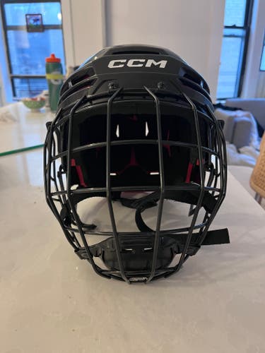 Senior Medium CCM Tacks 70 Helmet (Used)