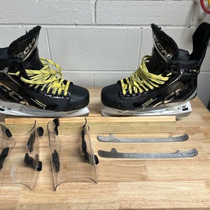 2024 CCM Tacks XF 90 Hockey Skates Wide Width 10.5 (Used)