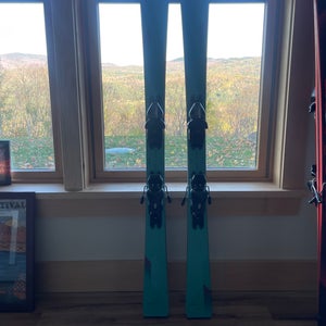 Elan Wildcat 76 144 cm Skis (Used)