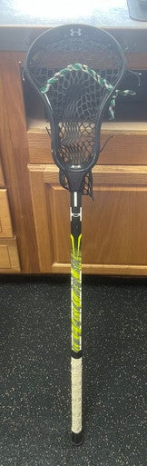 Used Under Armour STICK Men Atk/Mid Complete Stick Black 11497-S000152945