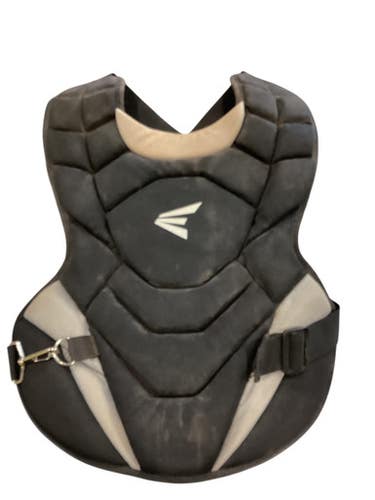 Used Easton BLACK AND GREY CHEST PROTECTOR Catchers Chest Protector Black Junior 11884-S000054175