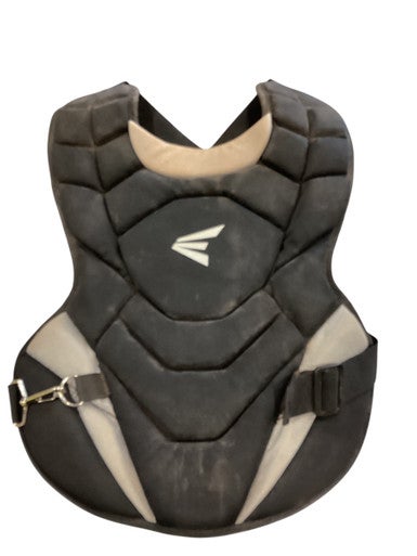 Used Easton BLACK AND GREY CHEST PROTECTOR Catchers Chest Protector Black Junior 11884-S000054175