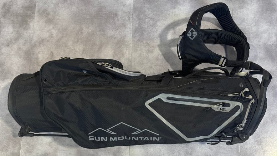 Black Men's Sun Mountain Bag (Used)