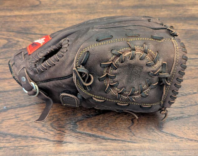 Louisville Slugger UCLA Bruins Youth Lisa Fernandez Signature Series Softball Glove 12" LPS36F