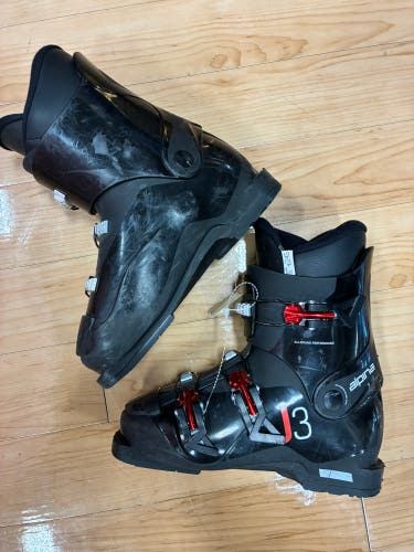 Mondo 26 & 26.5 Kid's Alpina AJ3 Ski Boots (Used)