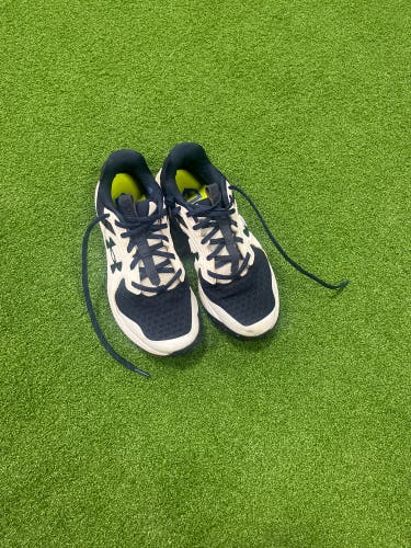 Blue Men's Size M 9.0 (W 10.0) Under Armour Yard Trainers Lightly used