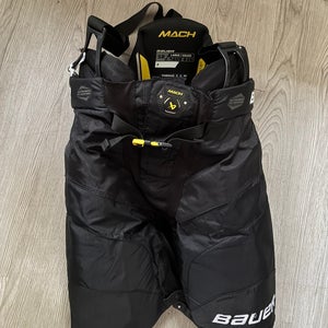 Men's Senior Large Bauer Supreme Mach Hockey Pants (Excellent Condition)