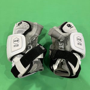 Medium Youth STX Stallion 500 Arm Pads (Used)