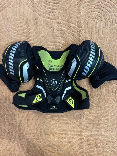Large/Extra Large Youth Warrior Alpha DX Shoulder Pads (Used)