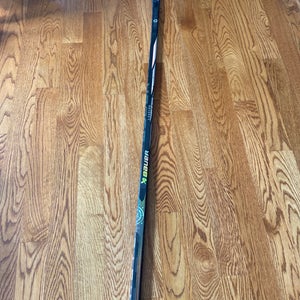 Intermediate Bauer Proto-R Left Hand Hockey Stick P28 (Used)
