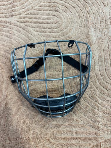 Small Bauer Profile III Facemask (Used)