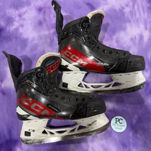 CCM Jetspeed FT680 Hockey Skates | Intermediate 5.5 (Used)