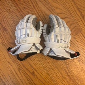 STX Surgeon RZR2 Lacrosse Gloves 12" (Used)