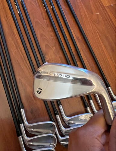 P790 Golf Club/ Shafts
