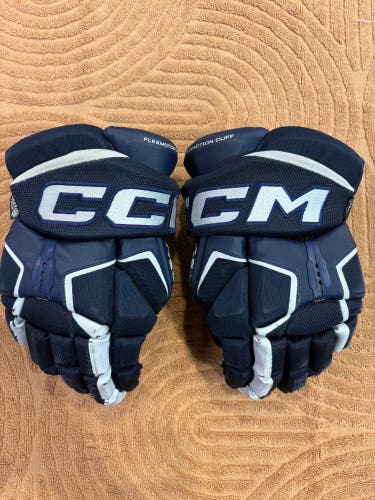 Blue CCM Tacks AS-V Pro Gloves 12" (Used)