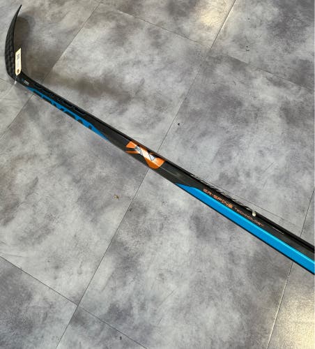 Senior Bauer Nexus E4 Hockey Stick Left Hand P92 (Used)