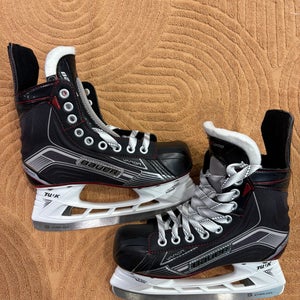 Junior Bauer Vapor X500 Hockey Skates Regular Width Size 3 (Used)