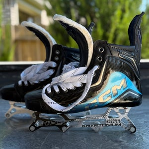 2025 CCM JetSpeed FT8 Pro Hockey Skates Wide Width 7 (New)