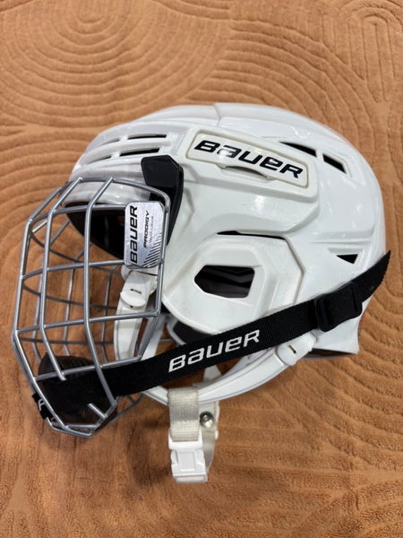 White Youth Bauer Prodigy Helmet (Used)