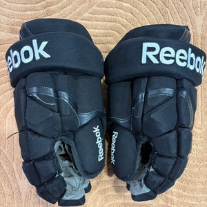Black Senior Reebok 11KP Gloves 15" (Used)