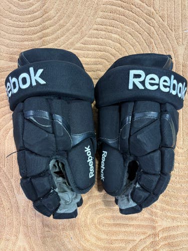 Black Senior Reebok 11KP Gloves 15" (Used)