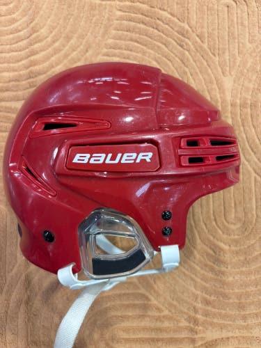 Red Medium Bauer Re-Akt 75 Helmet (Used)