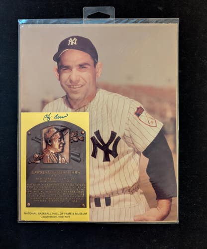 NYY Yankees Autograph Yogi Berra Signed Hall Of Fame Plaque Card with extra 8x10 photo