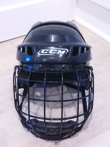 Medium CCM Vector V04 Helmet (Used) (RARE)