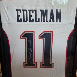 Beckett Certified Julian Edelman Jersey