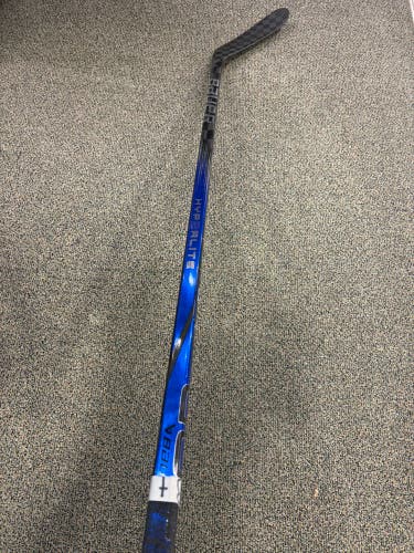 Intermediate Bauer Vapor Hyperlite 2 Hockey Stick Right Handed | P28M 55 Flex Pro Stock (Used)
