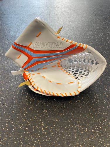 Brand New Pro Stock Vaughn V10 Pro Carbon Glove