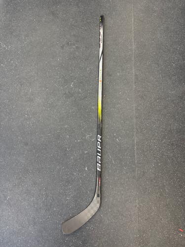 *NEW* Bauer Stick Hyperlite 2 P28/87/R
