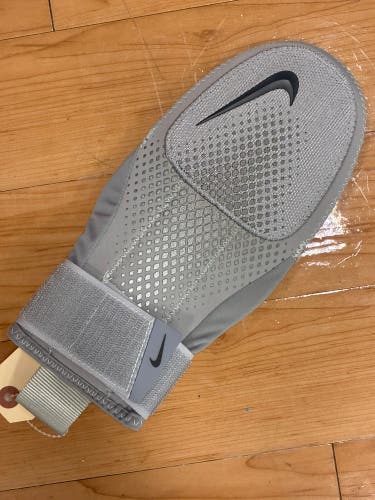 Nike Diamond Sliding Mitt