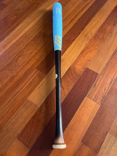 Marucci AR27 Maple Bat 33" (Used)
