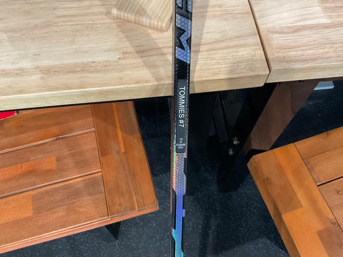 Senior CCM Jetspeed FT6 Pro Left Hand Hockey Stick P88 Pro Stock (New)