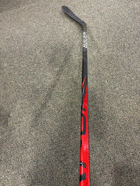 Youth Bauer Vapor FlyLite Hockey Stick Left Hand P92 (Used)