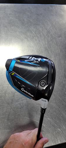 Used Taylormade SIM 2 MAX Mens Driver RH 10.5 Degree 11497-S000152965