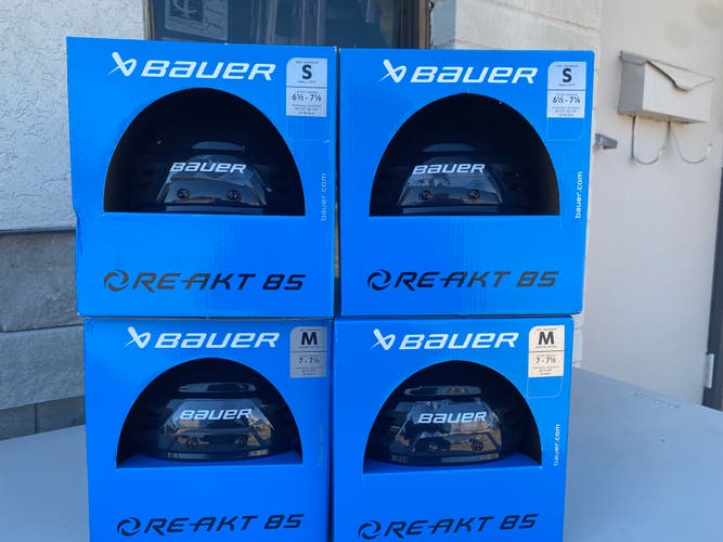 Bauer Re-Akt 85 Pro Stock Hockey Helmet Medium White 7793