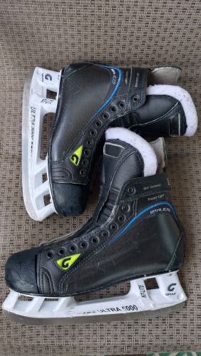 Graf Ultra G75 Hockey Skates size 8