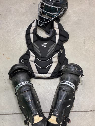 Youth Easton Gametime Catcher's Set (Used)