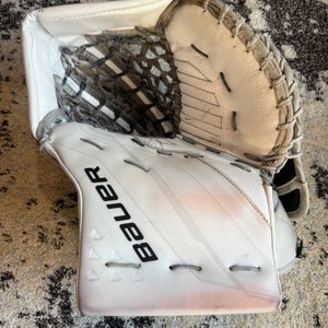 White Senior Bauer Supreme Shadow Goalie Glove (Used)