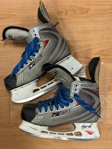 Senior Bauer Vapor XXXX Hockey Skates 6 (Used)