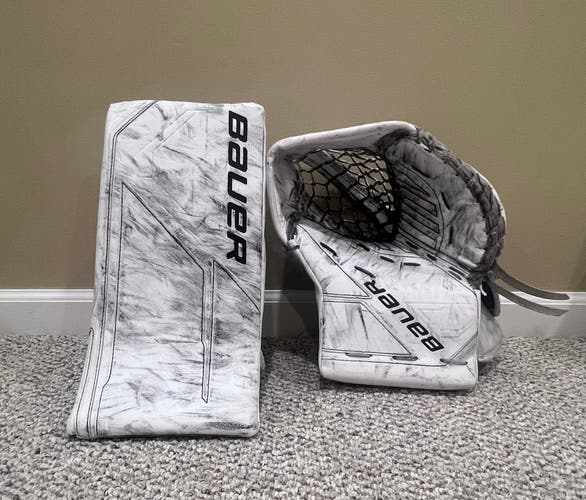 Bauer M5 Pro Regular (Used) - Intermediate Glove & Blocker Set