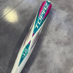 White 2020 Easton Topaz Alloy Bat (-10) Alloy 20 oz 30" (Used)