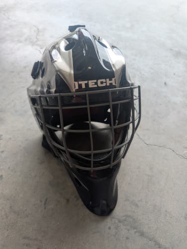 2008 Senior Medium Itech NV7 Goalie Mask Pro (fit 2)