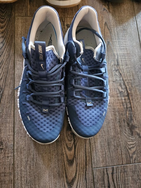 Blue Women's Size M 9.0 (W 10.0) Adult Nike Shoes (Used)