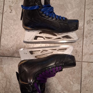 Bauer Supreme S29 Hockey Goalie Skates 7 (Used)