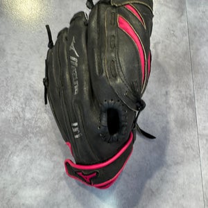 Mizuno Softball Glove