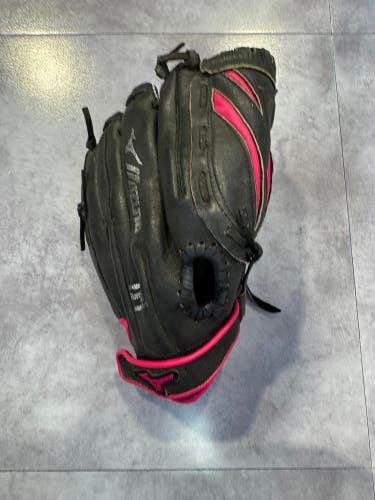 Mizuno Softball Glove