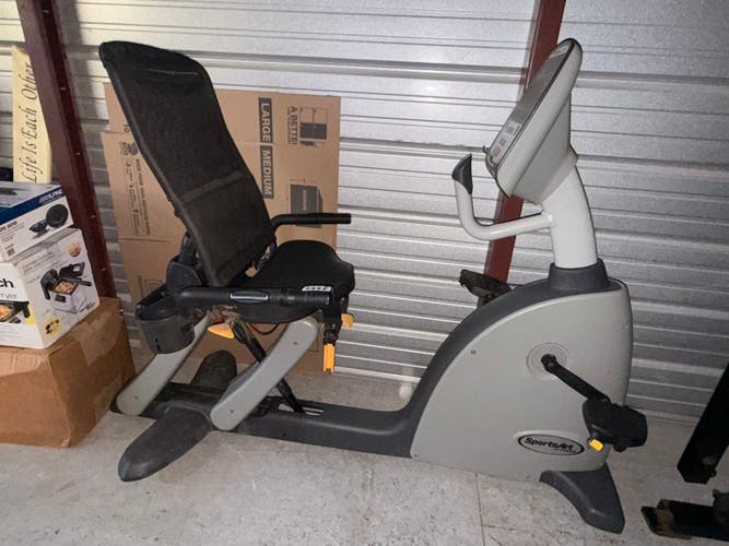 SportsArt C531R Recumbent Exercise Bike – Commercial Quality, Works Perfectly